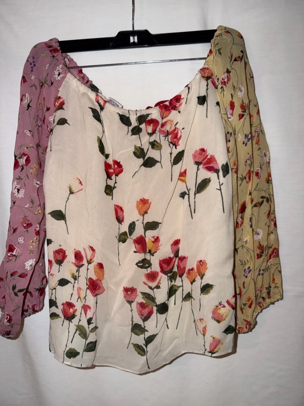 NWT Tommy Hilfiger Floral Peasant Blouse in Cream with Mixed-Print Sleeves Sz 6 - Picture 2 of 6